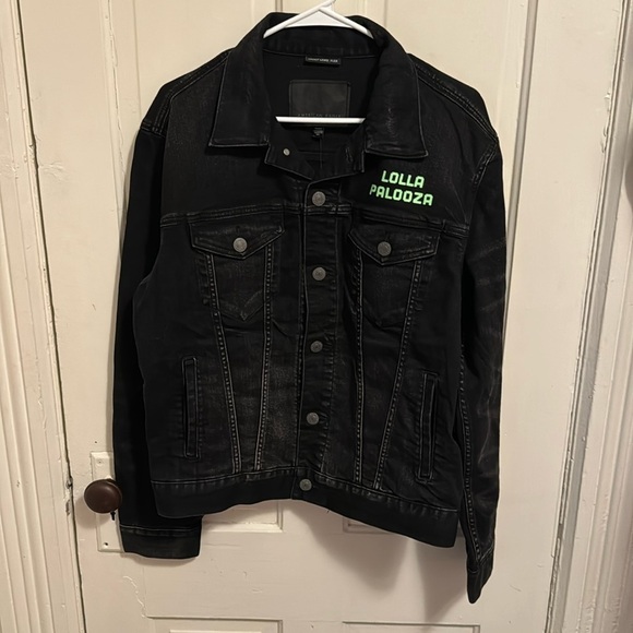 American Eagle Outfitters Jackets & Blazers - American Eagle Outfitters Black Lollapalooza Jean Jacket